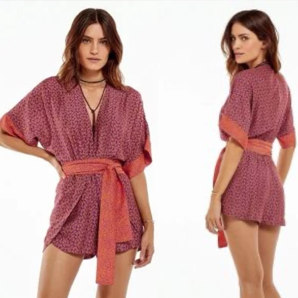 VIX Paula Hermanny Luri Plum Liz Mini Short Jumper Coverup Size Medium